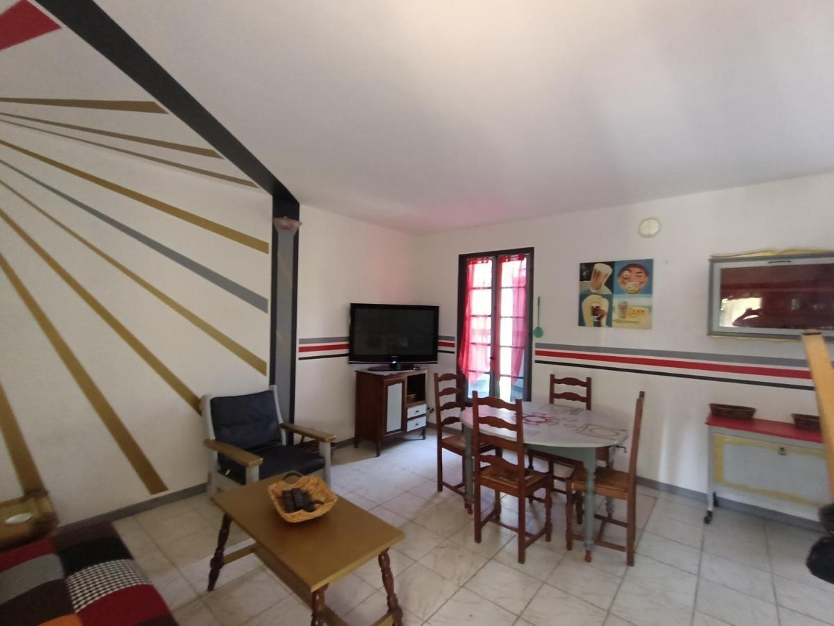 Location Saisonniere Curiste Apartment Montesquieu  Ngoại thất bức ảnh
